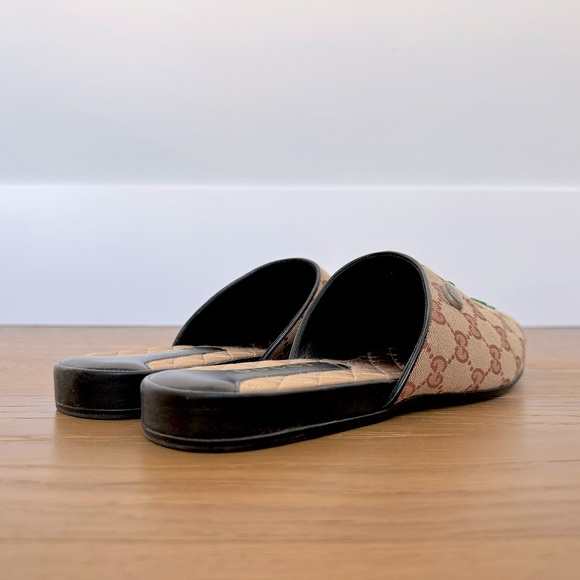 GUCCI Men's LA Angels Edition Flamel Patch GG Canvas Flat Mules - Picture 4 of 15